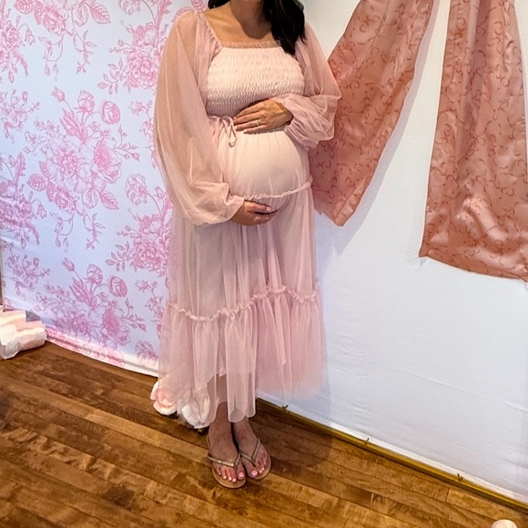 Pinkblush Pink Mesh Tiered Long Sleeve Maternity Maxi Dress - Picture 2 of 2